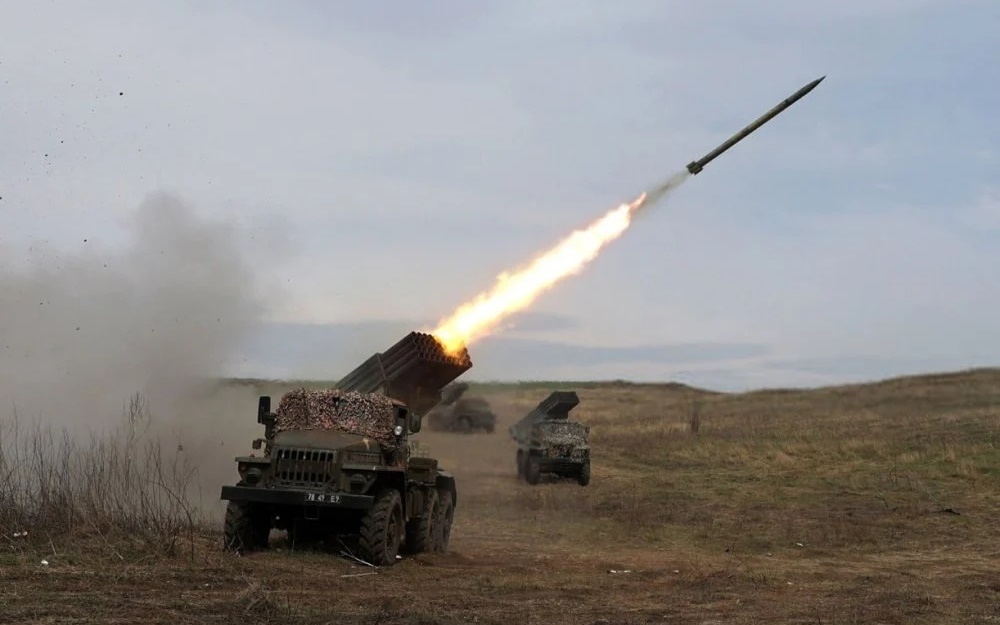 Tổng thống Ukraine tố Nga pháo kích Kherson ngay trước Giáng sinh